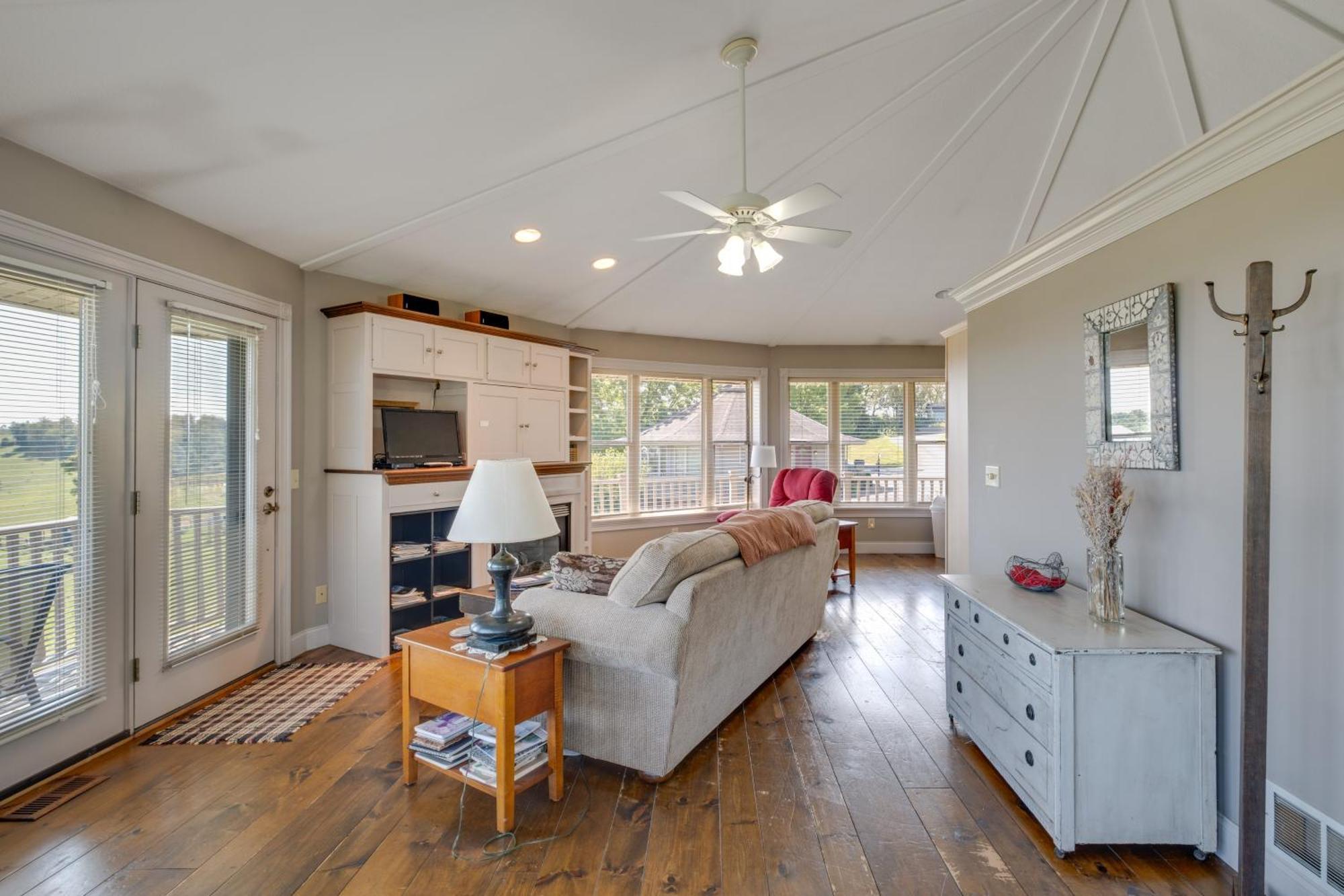 Hillside Millersburg Studio With Panoramic Views Exterior photo